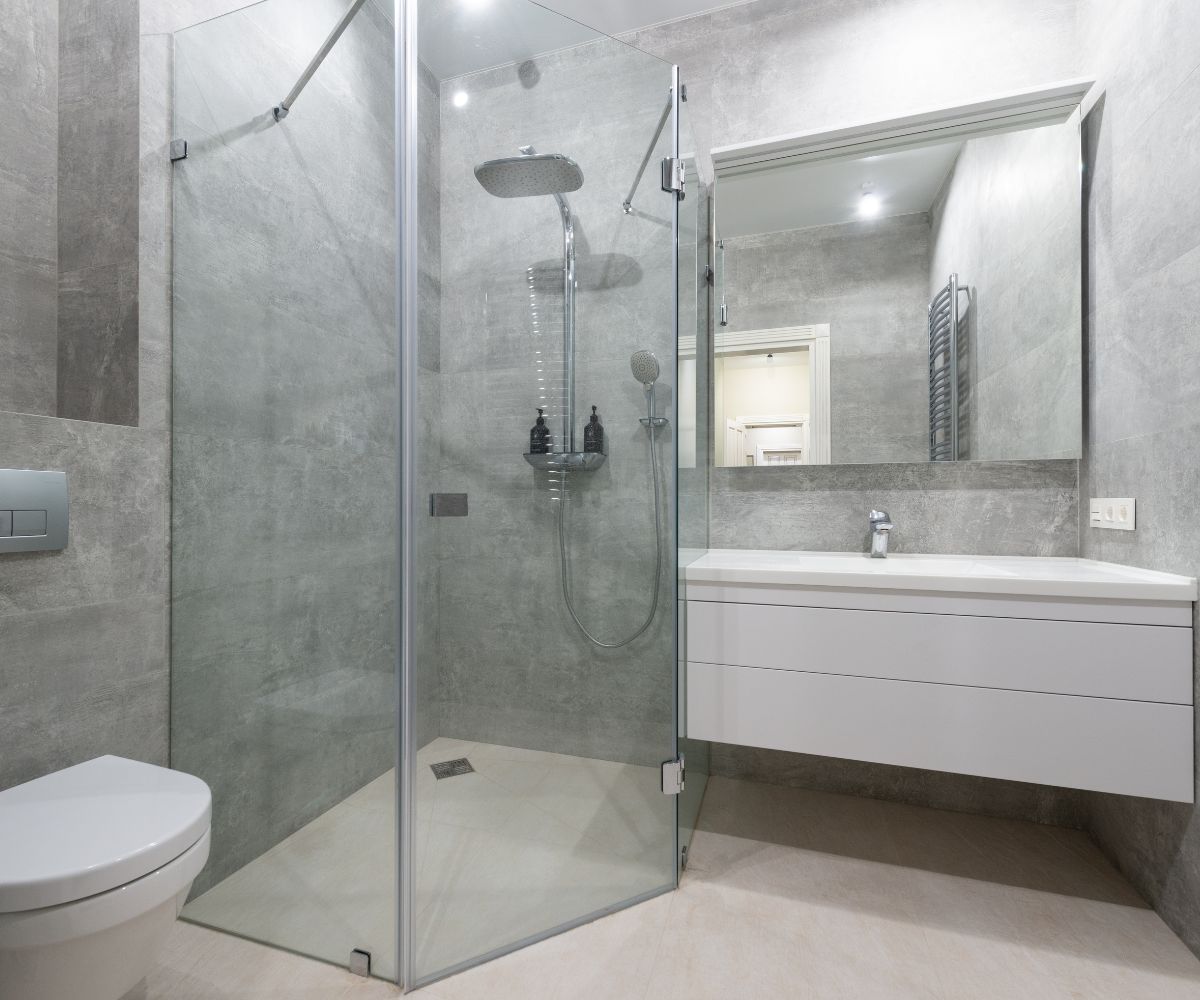 aide installation douche senior a lunel